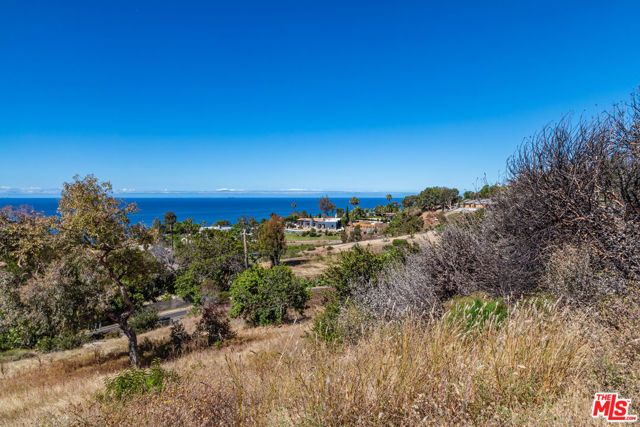 22077 Carbon Mesa Road, Malibu, CA 90265