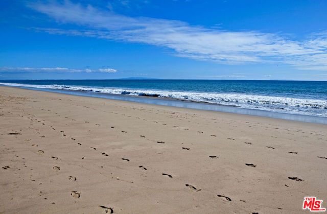 22077 Carbon Mesa Road, Malibu, CA 90265