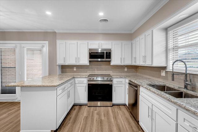 509 Dean Drive, Denison, TX 75020