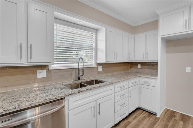 509 Dean Drive, Denison, TX 75020