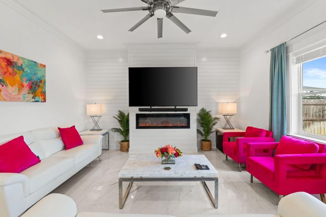 238 N Wells Street, Panama City Beach, FL 32413