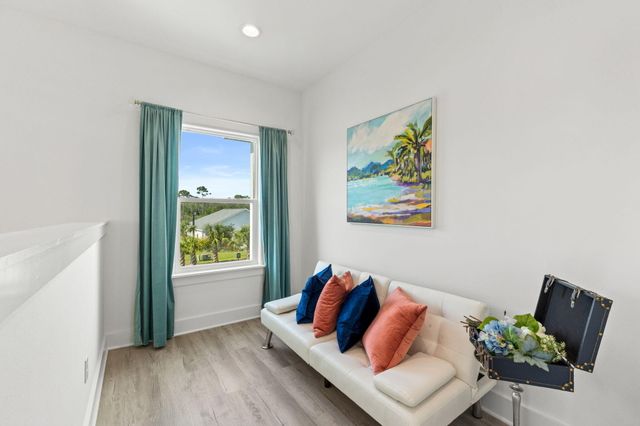 238 N Wells Street, Panama City Beach, FL 32413