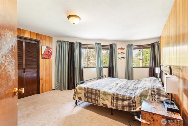 8944 W Pressentin Drive, Concrete, WA 98237