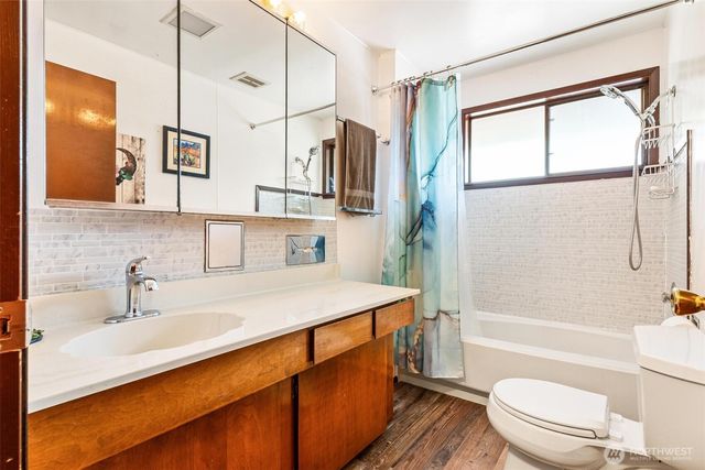 8944 W Pressentin Drive, Concrete, WA 98237