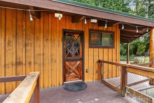 8944 W Pressentin Drive, Concrete, WA 98237