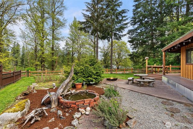 8944 W Pressentin Drive, Concrete, WA 98237