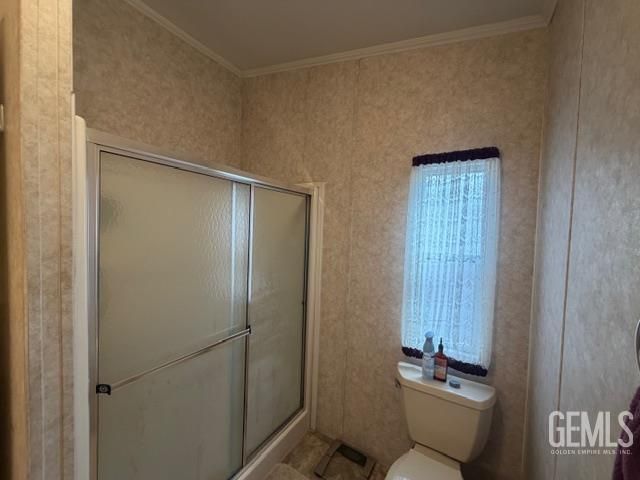 6351 Akers Road 74, Bakersfield, CA 93313