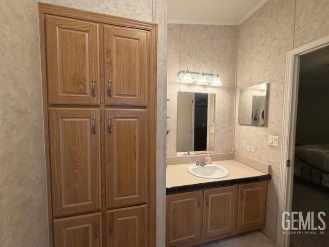 6351 Akers Road 74, Bakersfield, CA 93313