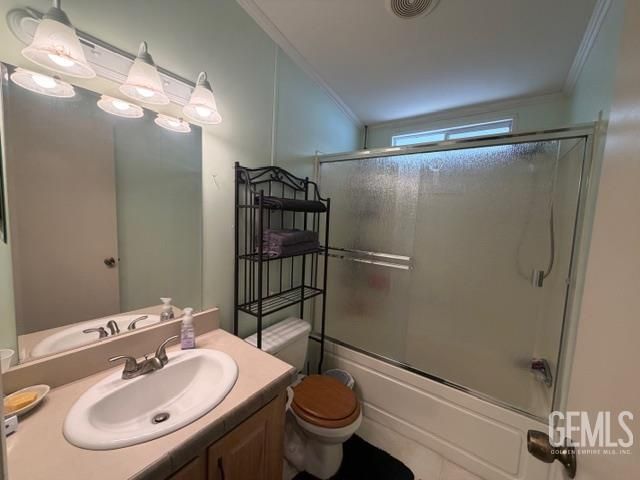 6351 Akers Road 74, Bakersfield, CA 93313