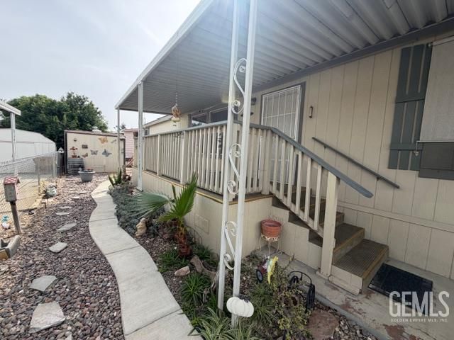 6351 Akers Road 74, Bakersfield, CA 93313