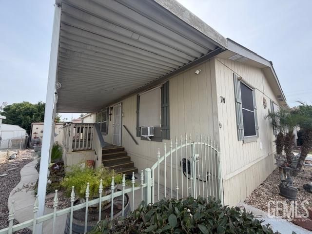 6351 Akers Road 74, Bakersfield, CA 93313