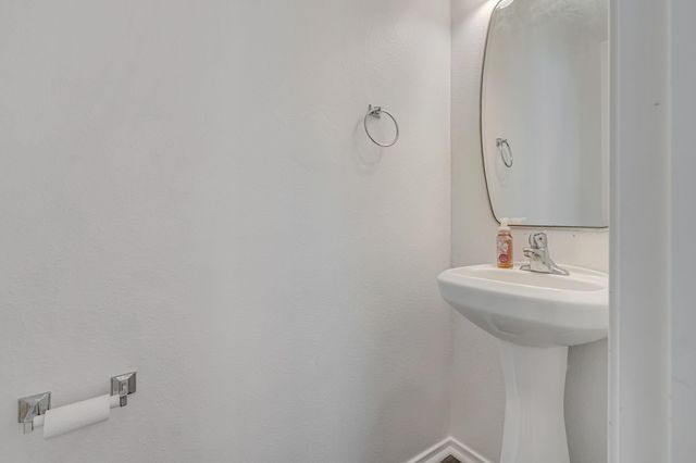 209 E Summerhaze Circle, Spring, TX 77382