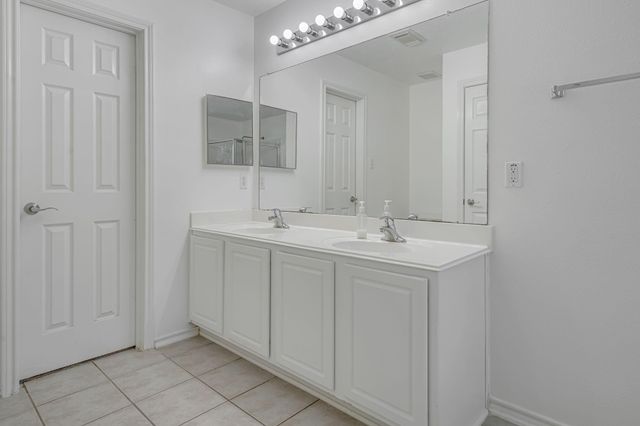 209 E Summerhaze Circle, Spring, TX 77382