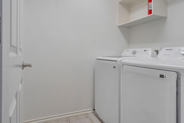 209 E Summerhaze Circle, Spring, TX 77382