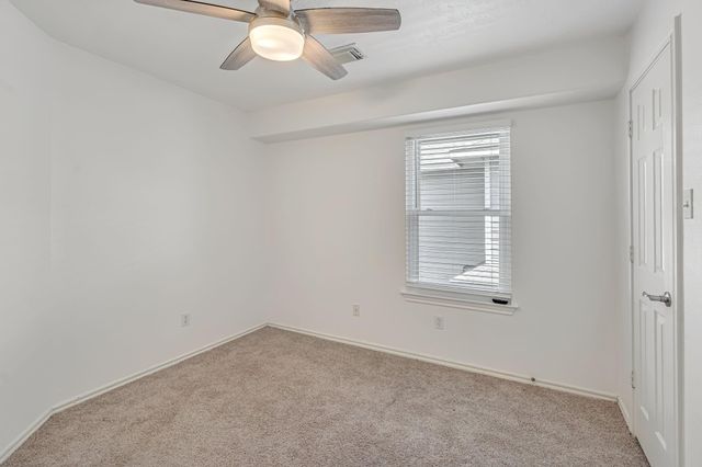 209 E Summerhaze Circle, Spring, TX 77382