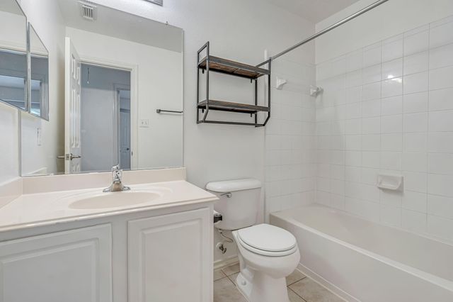 209 E Summerhaze Circle, Spring, TX 77382