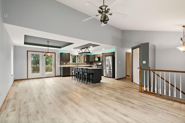 17493 Hoshaw Street, Lowell, IN 46356