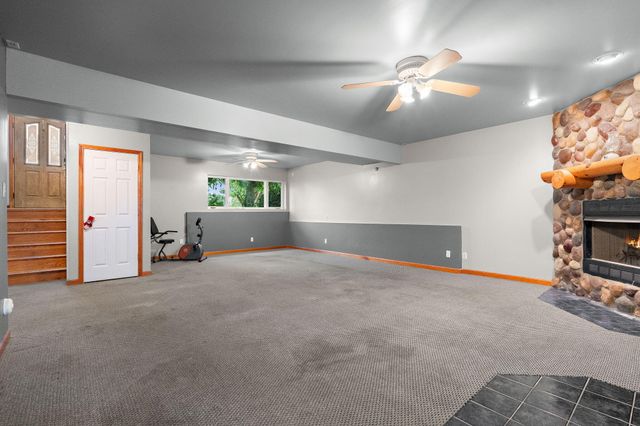 17493 Hoshaw Street, Lowell, IN 46356