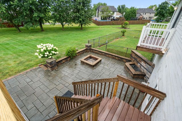 17493 Hoshaw Street, Lowell, IN 46356