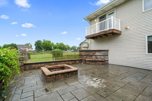 17493 Hoshaw Street, Lowell, IN 46356
