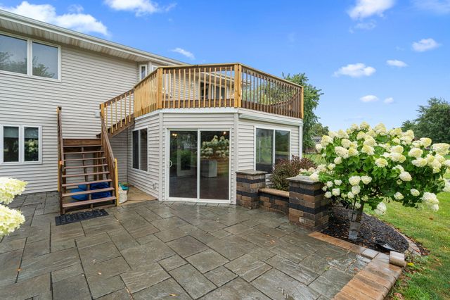 17493 Hoshaw Street, Lowell, IN 46356