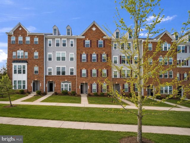 3634 BRIARWOOD, Dumfries, VA 22026