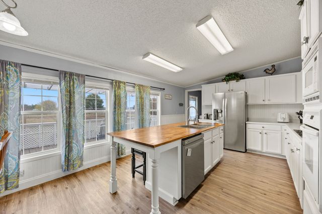 10230 Country Time Road, Princeton, TX 75407