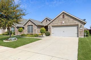 2062 Glaston Road, Forney, TX 75126
