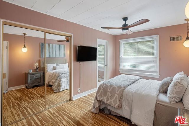 8966 Cadillac Avenue, Los Angeles, CA 90034