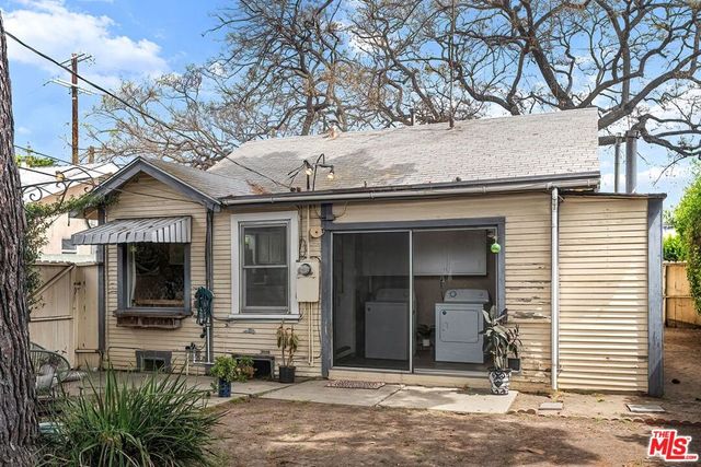 8966 Cadillac Avenue, Los Angeles, CA 90034