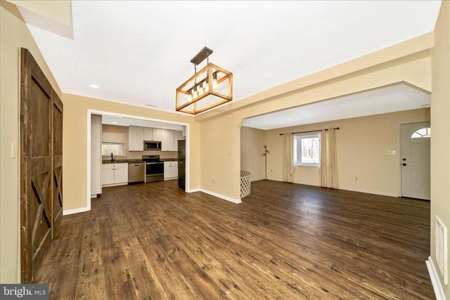 923 KLEES MILL RD, Westminster, MD 21157