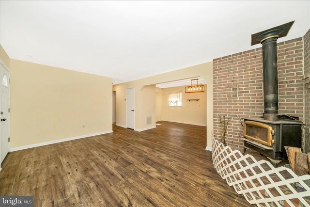 923 KLEES MILL RD, Westminster, MD 21157