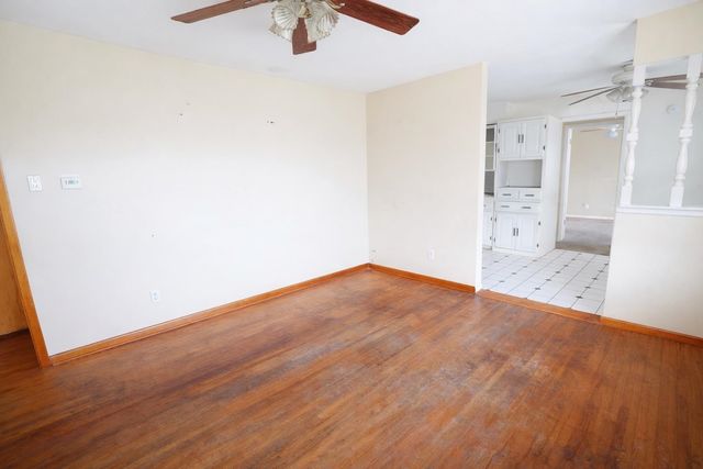 4717 S Glenn, Wichita, KS 67217