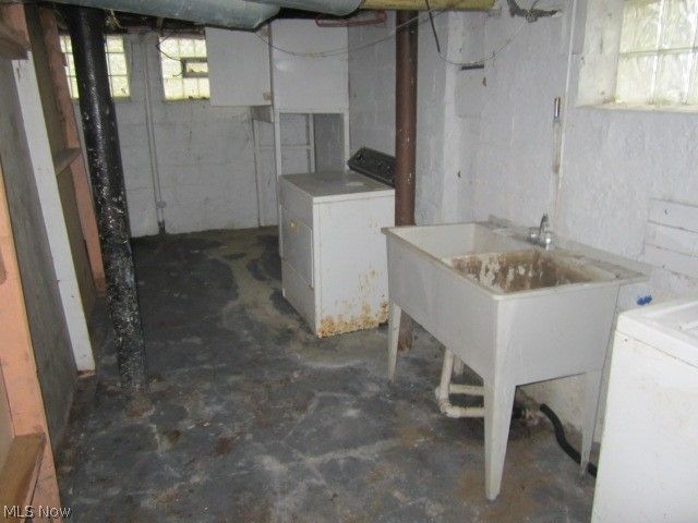 4207 E 146th Street, Cleveland, OH 44128