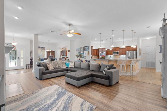 2448 Cove Road, Navarre, FL 32566