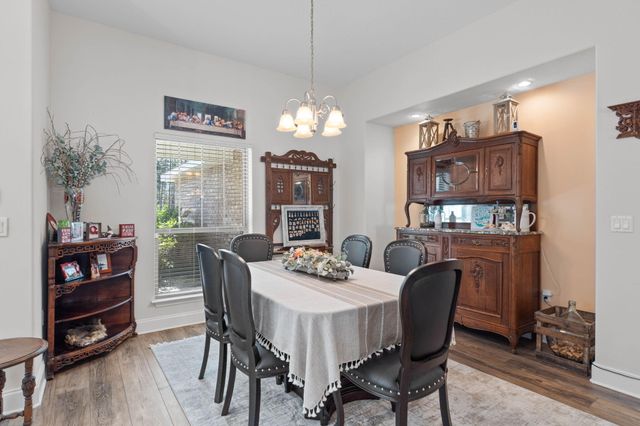 2448 Cove Road, Navarre, FL 32566