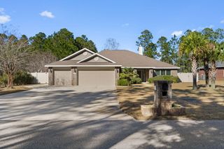2448 Cove Road, Navarre, FL 32566