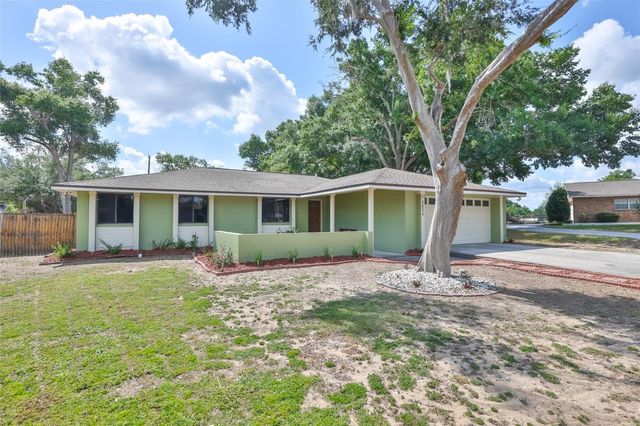 2824 BELLWOOD DRIVE, Brandon, FL 33511