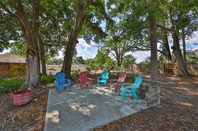 2824 BELLWOOD DRIVE, Brandon, FL 33511