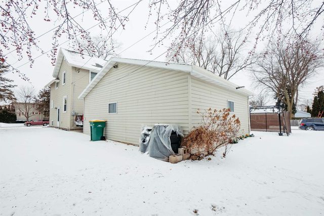 143 E MCWILLIAMS STREET, Fond Du Lac, WI 54935