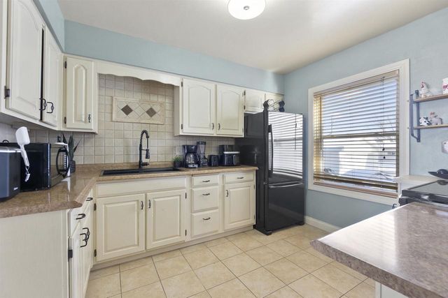 143 E MCWILLIAMS STREET, Fond Du Lac, WI 54935