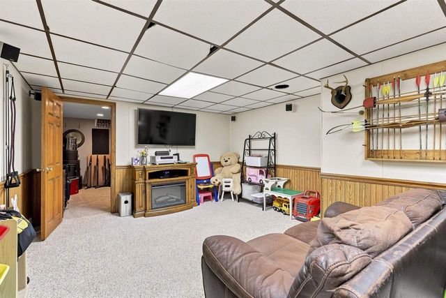 815 ECKARDT COURT, Oshkosh, WI 54902