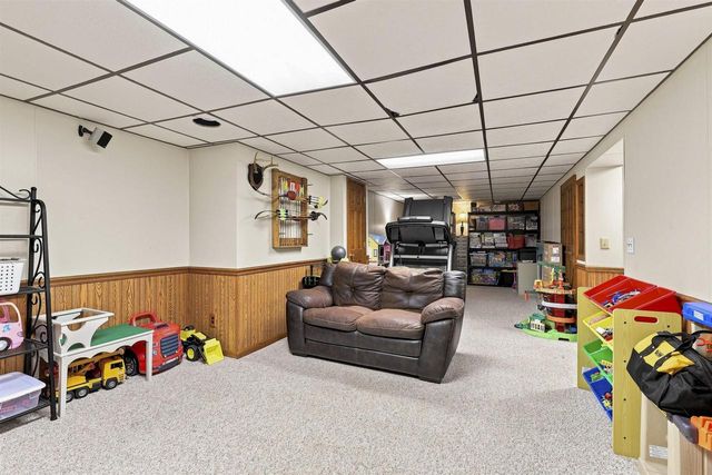 815 ECKARDT COURT, Oshkosh, WI 54902