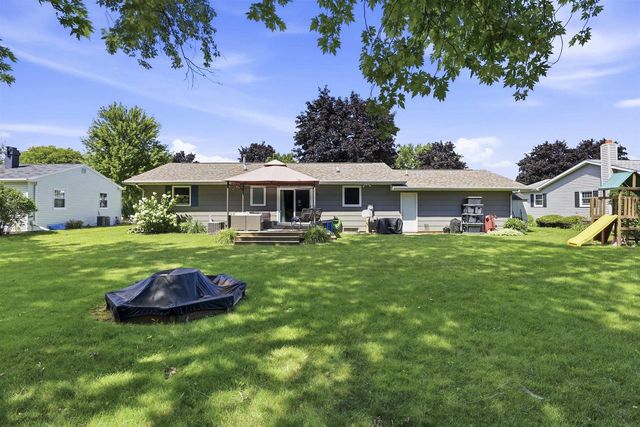 815 ECKARDT COURT, Oshkosh, WI 54902