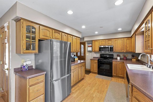 815 ECKARDT COURT, Oshkosh, WI 54902