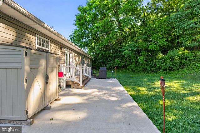 59 FELLOWS DR, Front Royal, VA 22630