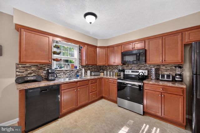59 FELLOWS DR, Front Royal, VA 22630