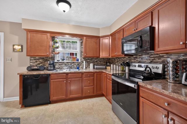 59 FELLOWS DR, Front Royal, VA 22630