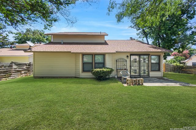 6906 Country Elm, San Antonio, TX 78240