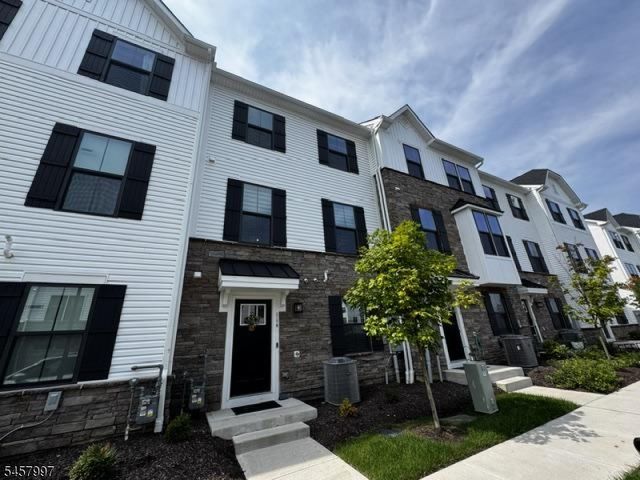 114 Bergen St, Hackettstown Town, NJ 07840